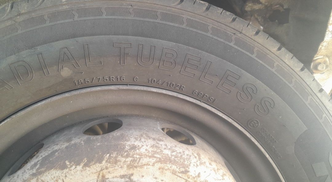 Ford Transit T3500 7 Lugares cabine dupla de caixa aberta