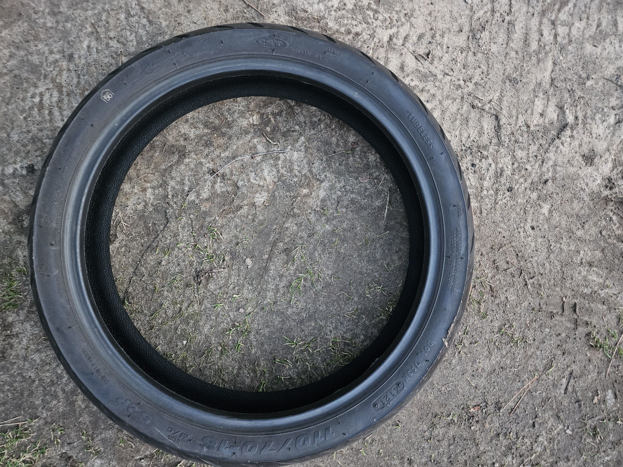 CST 110/70R16 Dot 4122 Nr.1092