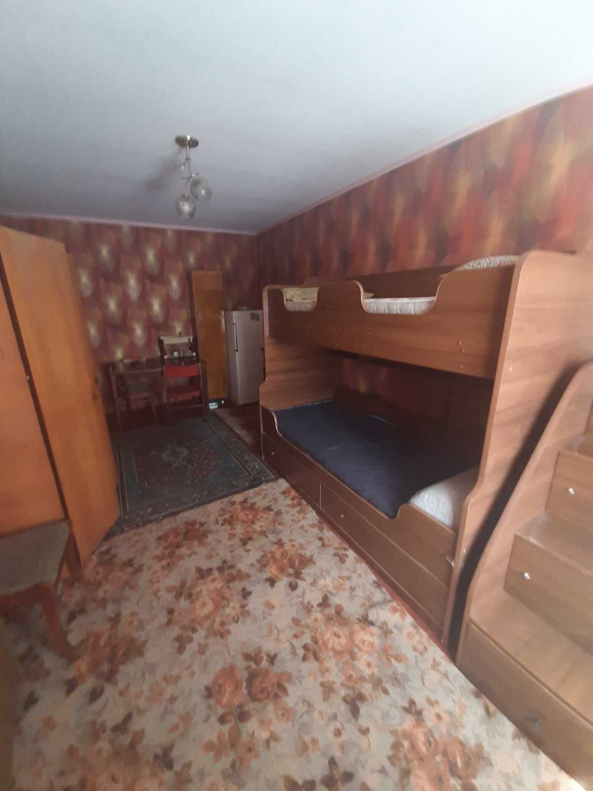 Сдам гостинку Салтовка со своим с\у 1700гр.+ком.