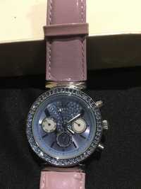Наручные женские часы Louis Vuitton