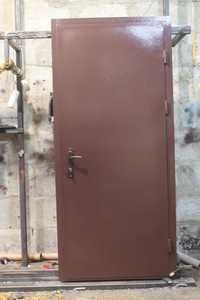 дверь металлическая 5900