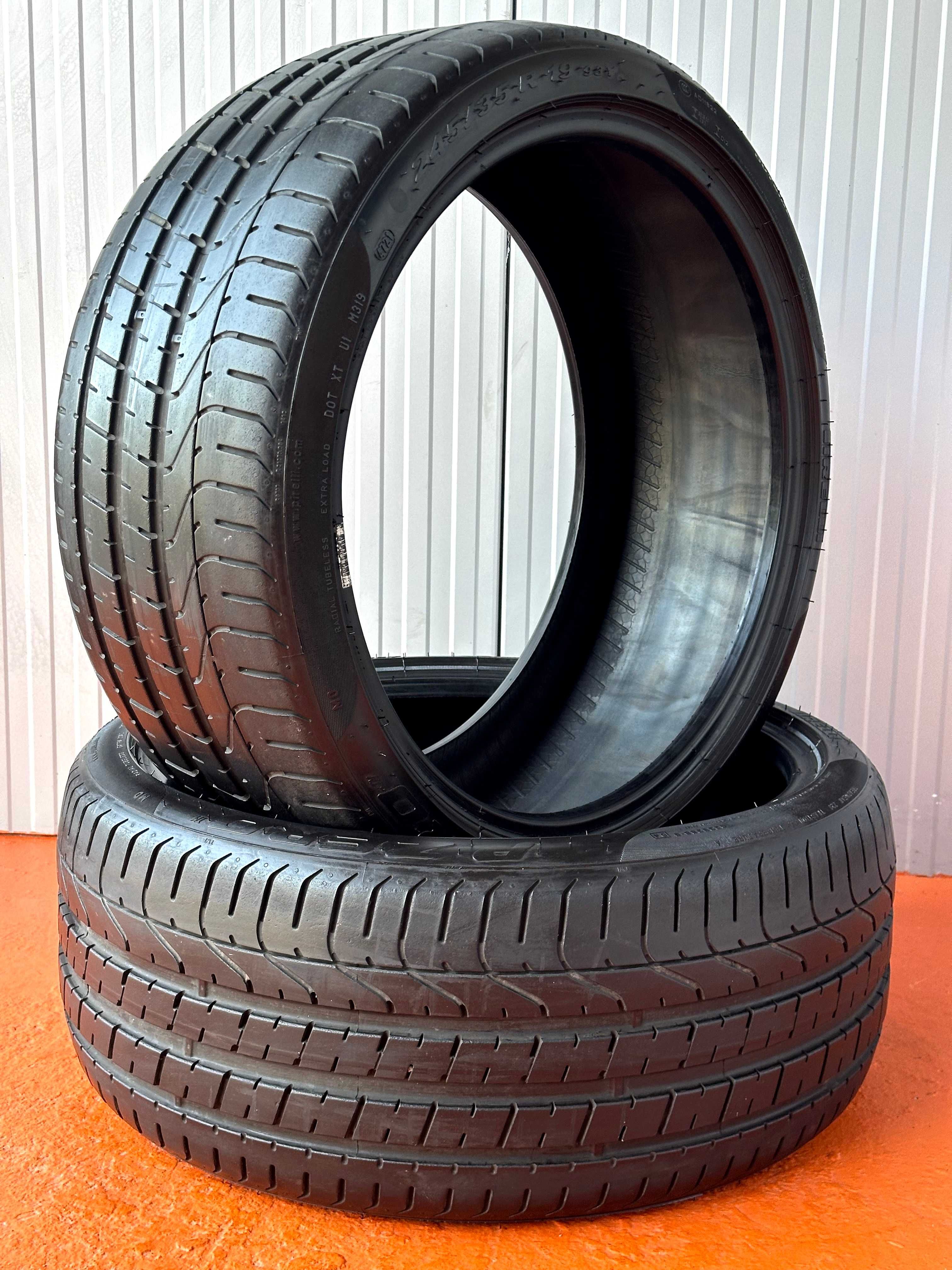 Pneus Pirelli Pzero - 245/35/19 - Como NOVOS