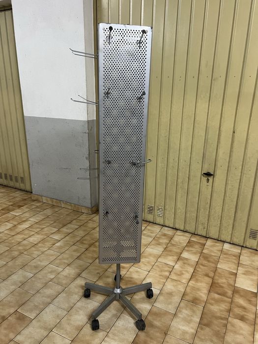 Expoistores metalicos