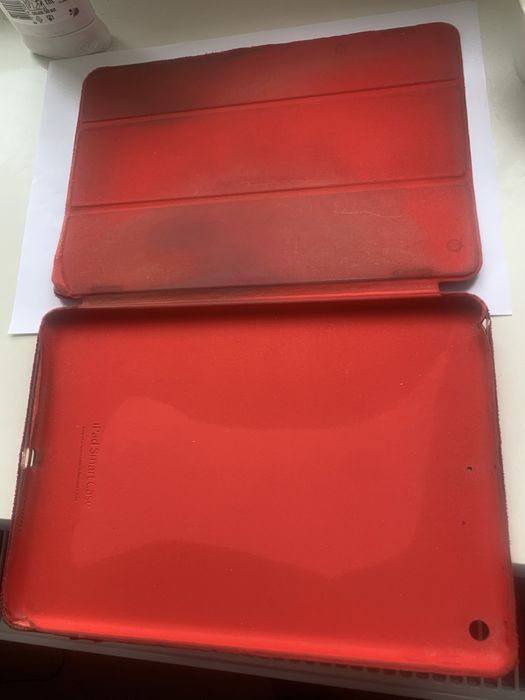 Чехол на iPad 10,2 б/у