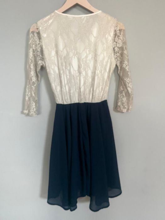 Sukienka dla diewczynki galowa elegancka wizytowa 146.152