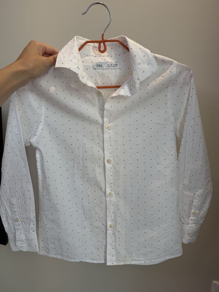 Рубашка Zara 8р 128см одягнута 1 раз