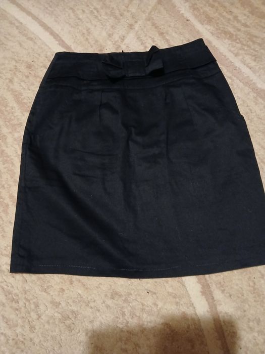 Spódnica mini czarna s 36