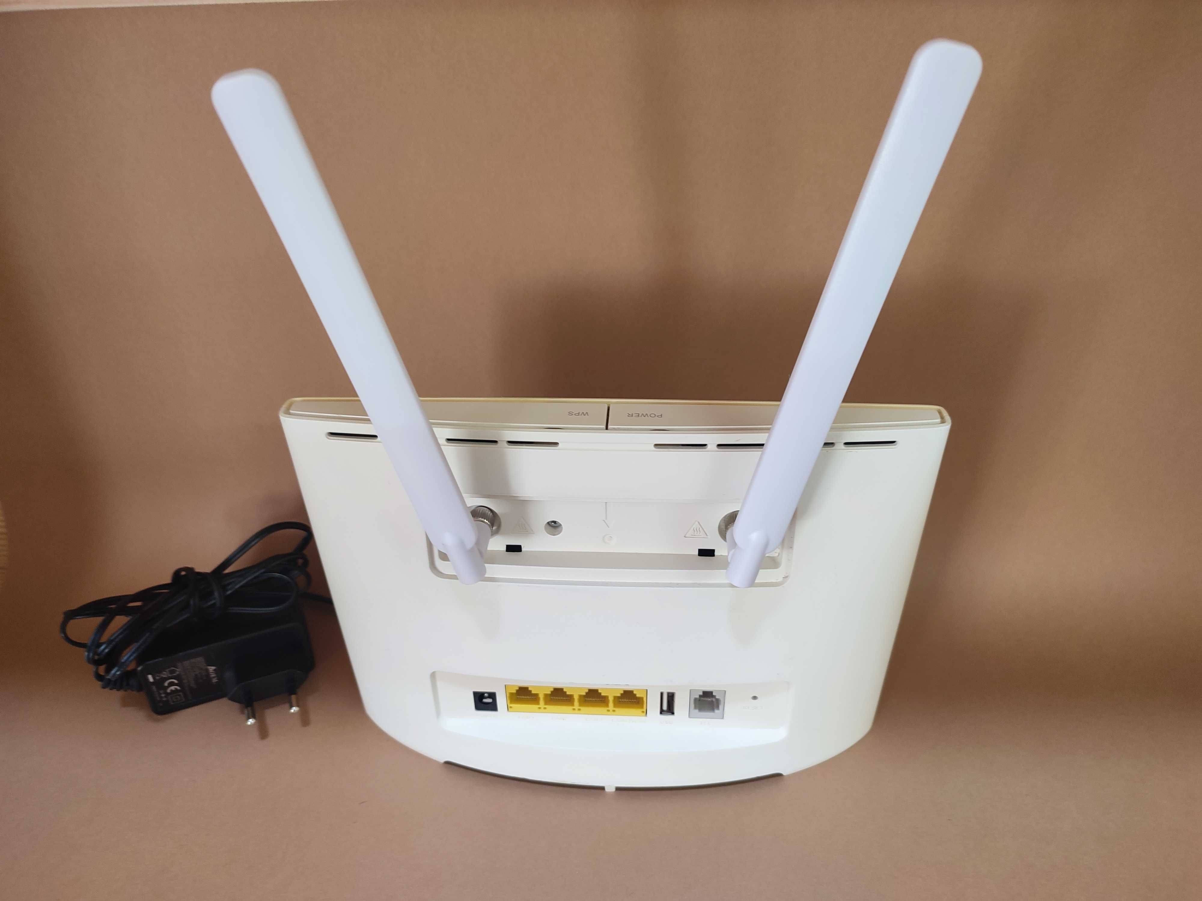 Huawei B525 4G Router + Antenas