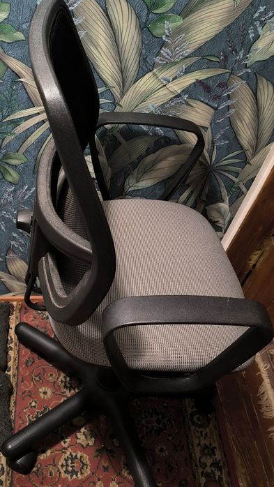 Компьютерное кресло