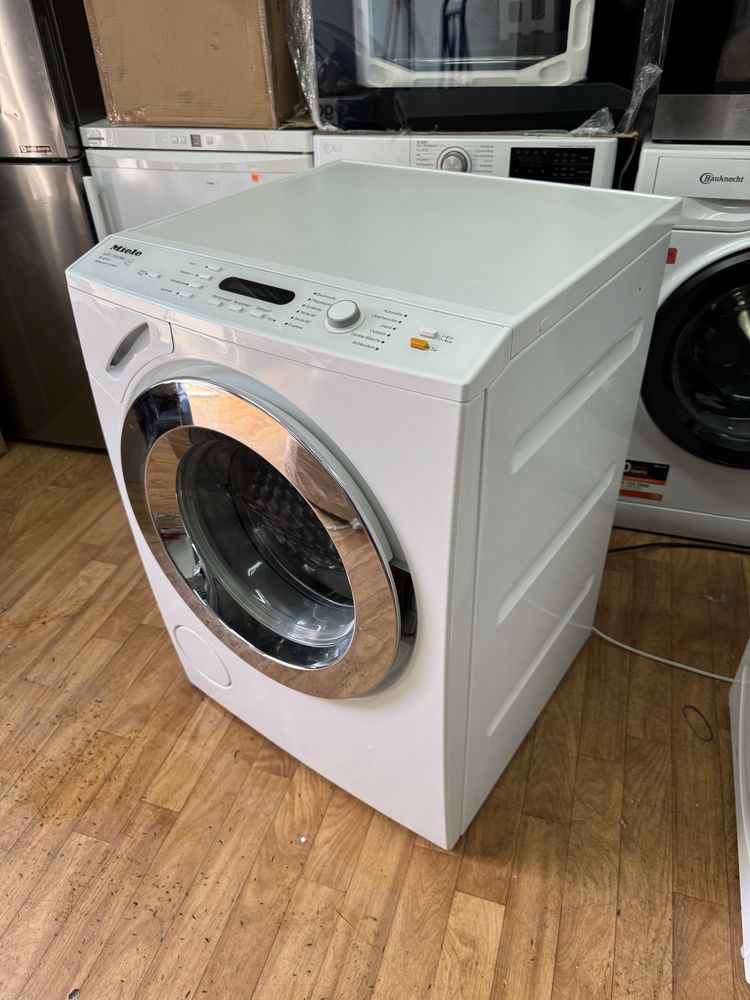 Пральна машина Miele novotronic w973