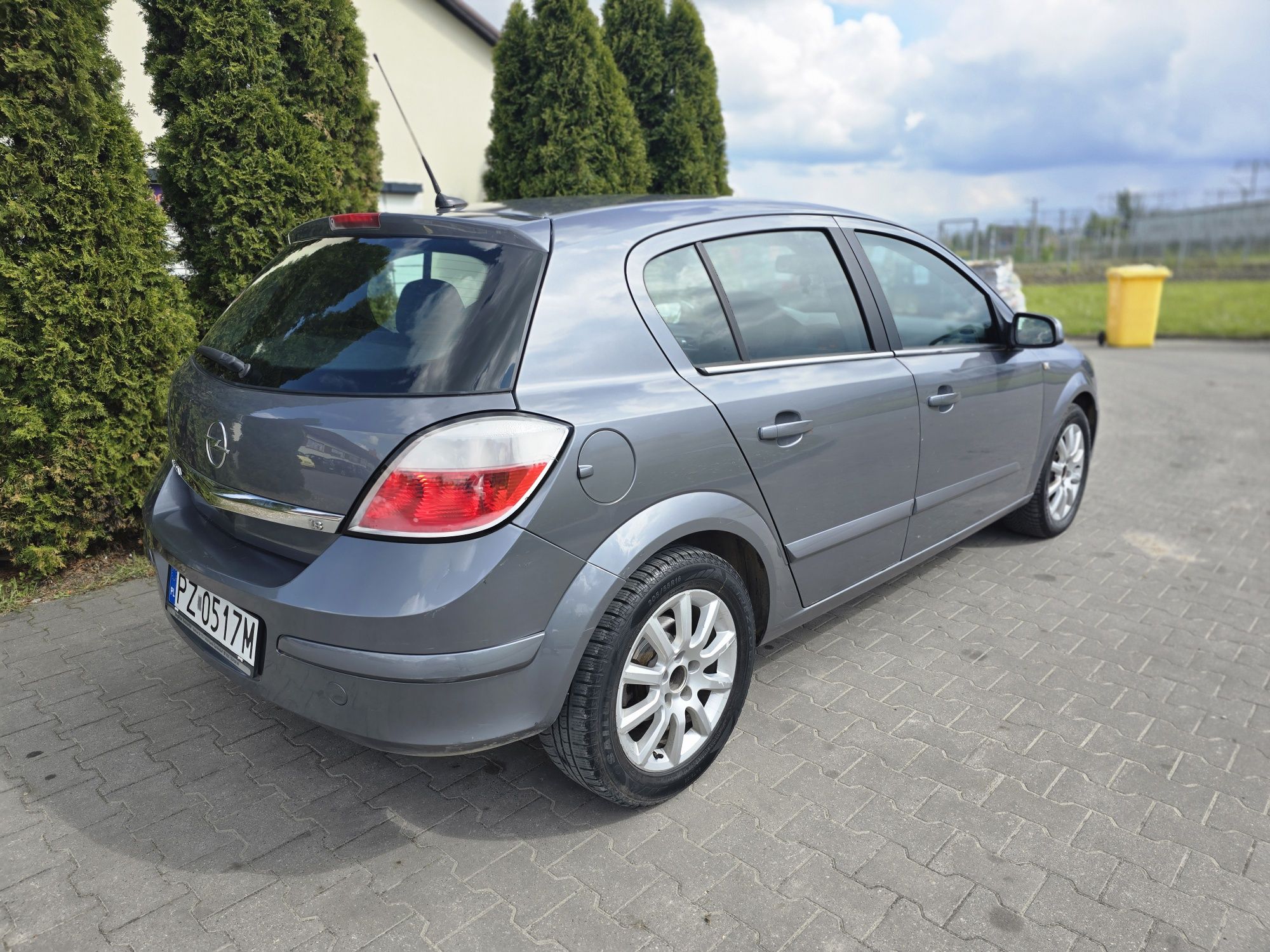 Opel Astra H 3 1.8 benzyna automat zarejestrowana