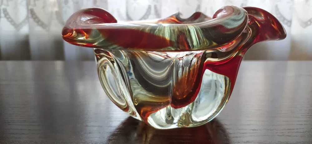 двухслойное рубиновое стекло, Богемия (ЧССР)