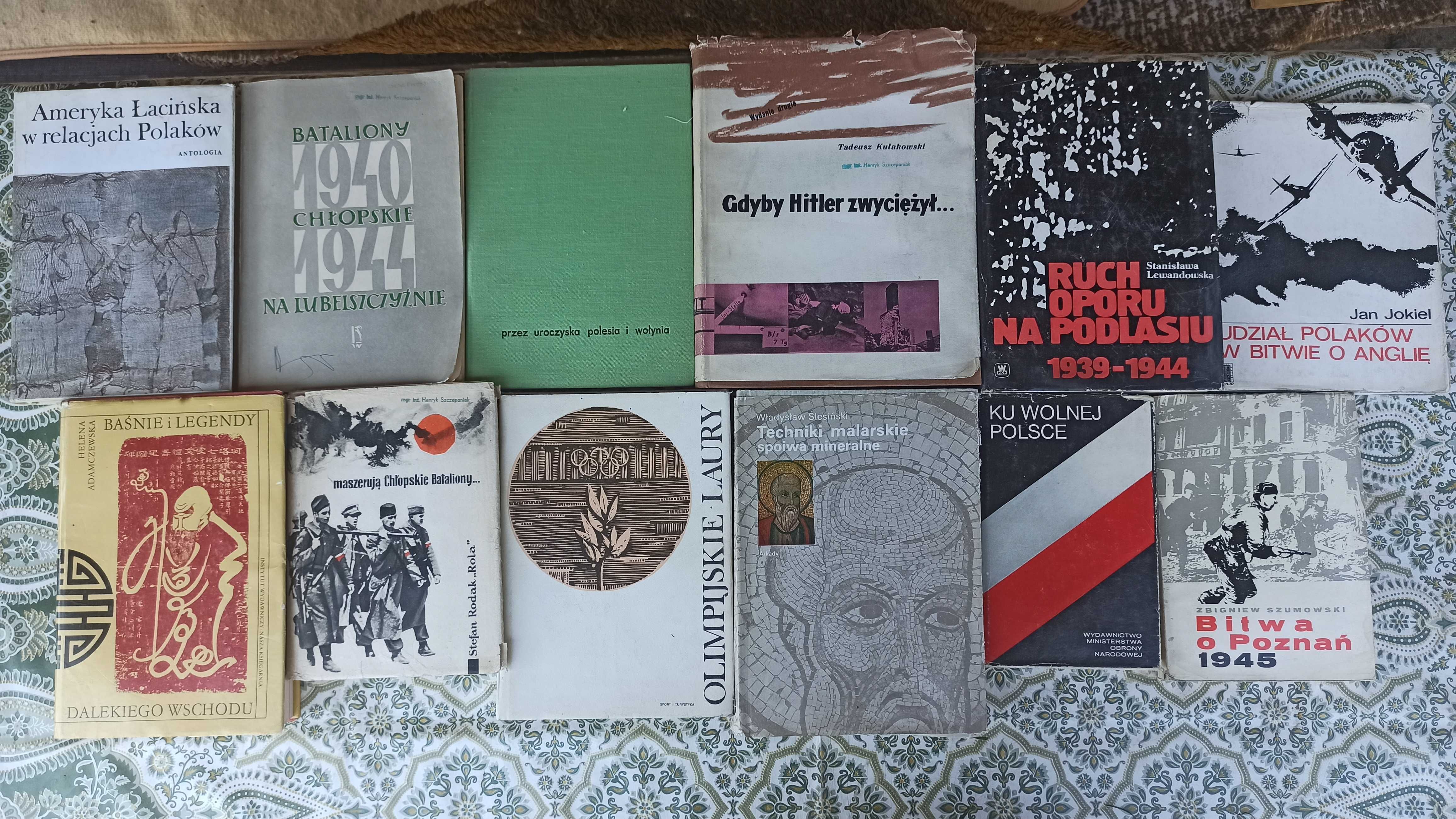 Stare książki i książeczki tematyka wojenna, polityczna i edukacyjna