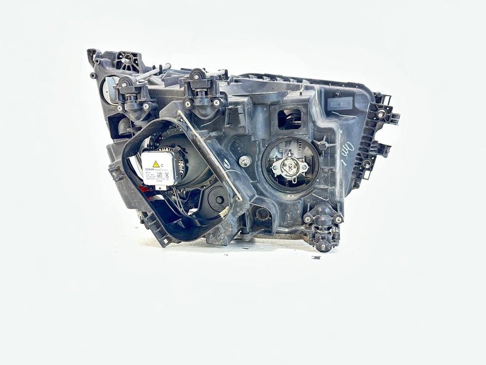 Mercedes Actros Antos Arocs MP4 Lampa lewa Bixenon xenon lewy przód
