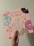 Too Faced You Drive Me Glazy paleta cieni