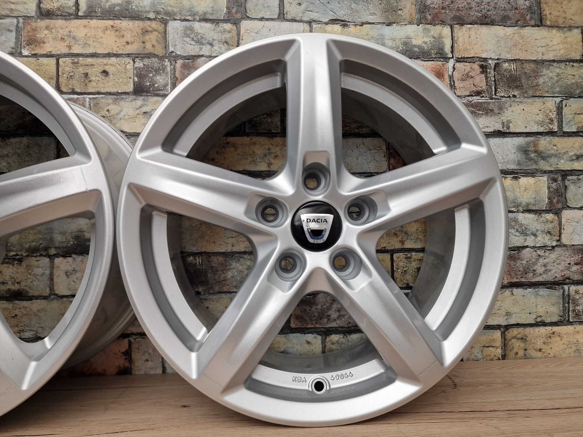 Felgi Aluminiowe 16' 5x114,3 DACIA Duster RENAULT Fluence