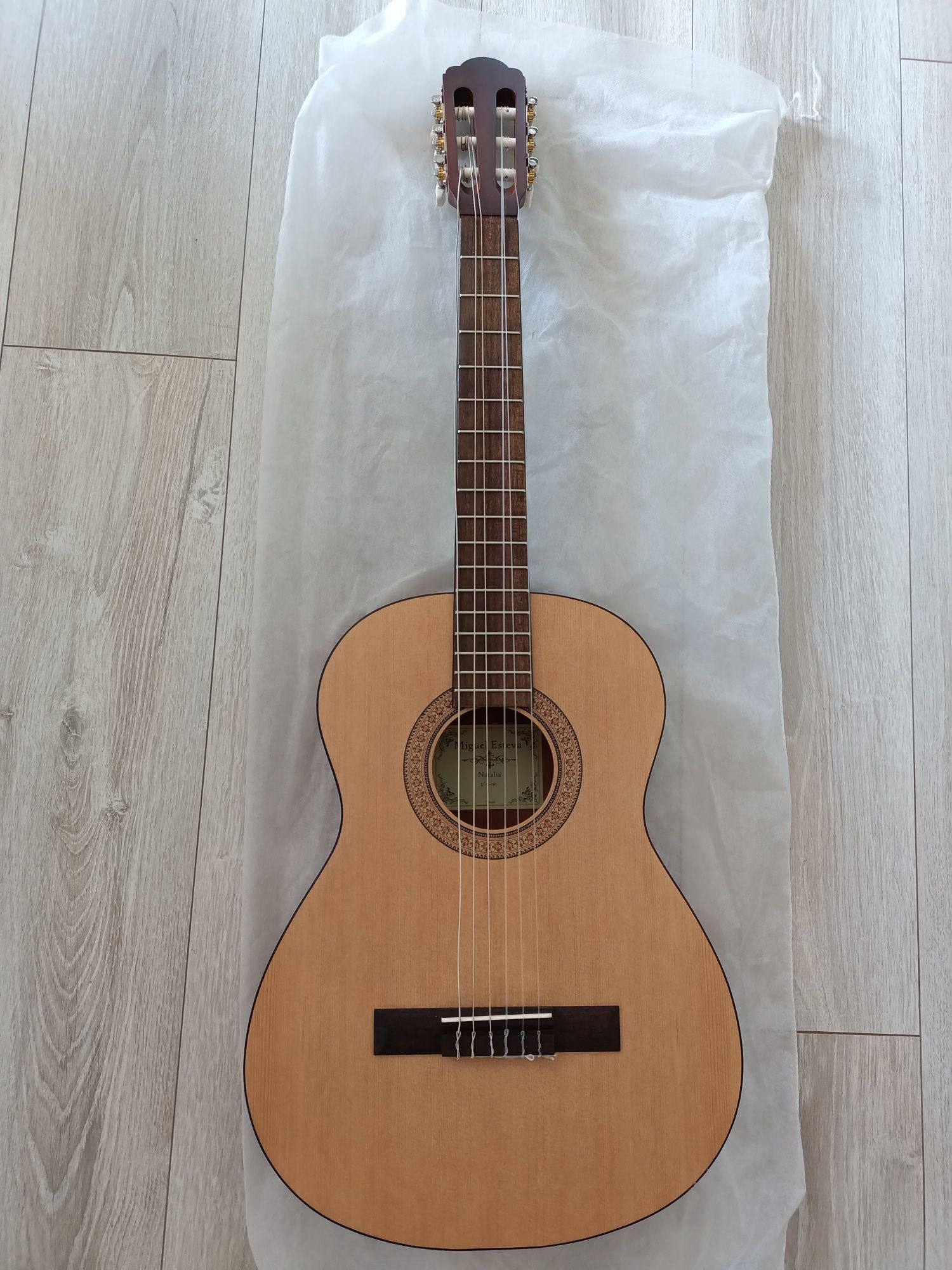 Gitara Klasyczna Miguel Esteva Julia 3/4 - Lity Top/Uszkodzona
