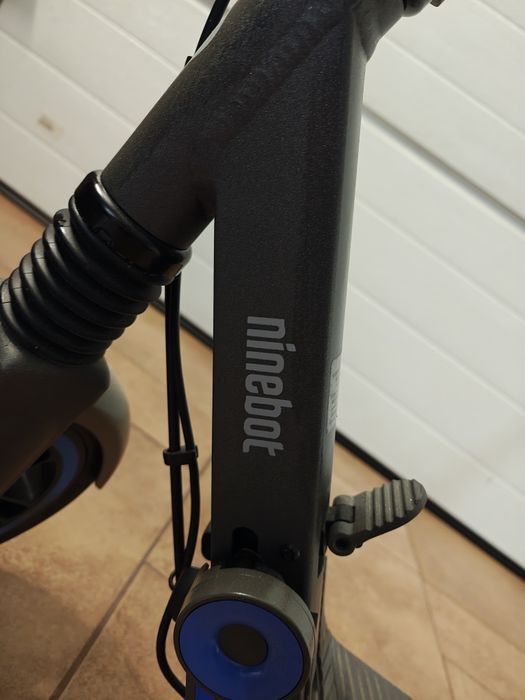 Hulajnoga elektryczna Ninebot