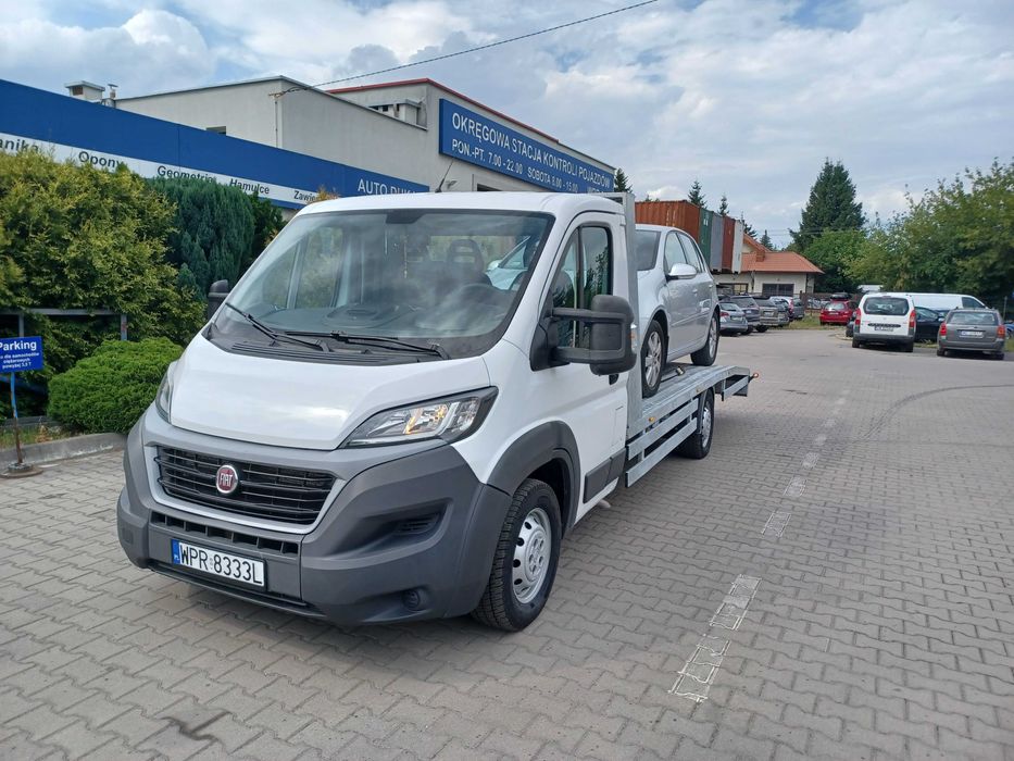 Holowanie   Laweta  Pomoc Drogowa  Transport  24H Warszawa i Okolice