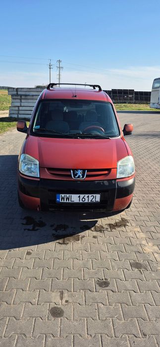 Ładny Peugeot Partner XT 2.0 HDI