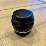 TTArtisan 50mm f2 Fujifilm X osłona przeciwsłoneczna 43mm