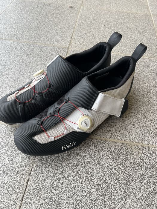 Веловзуття велообувь велотуфли Fizik transiro infinito r3 45 29см