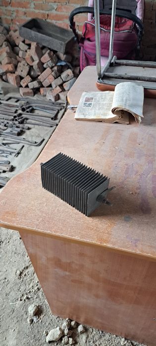 Продам селеновый  выпрямительи