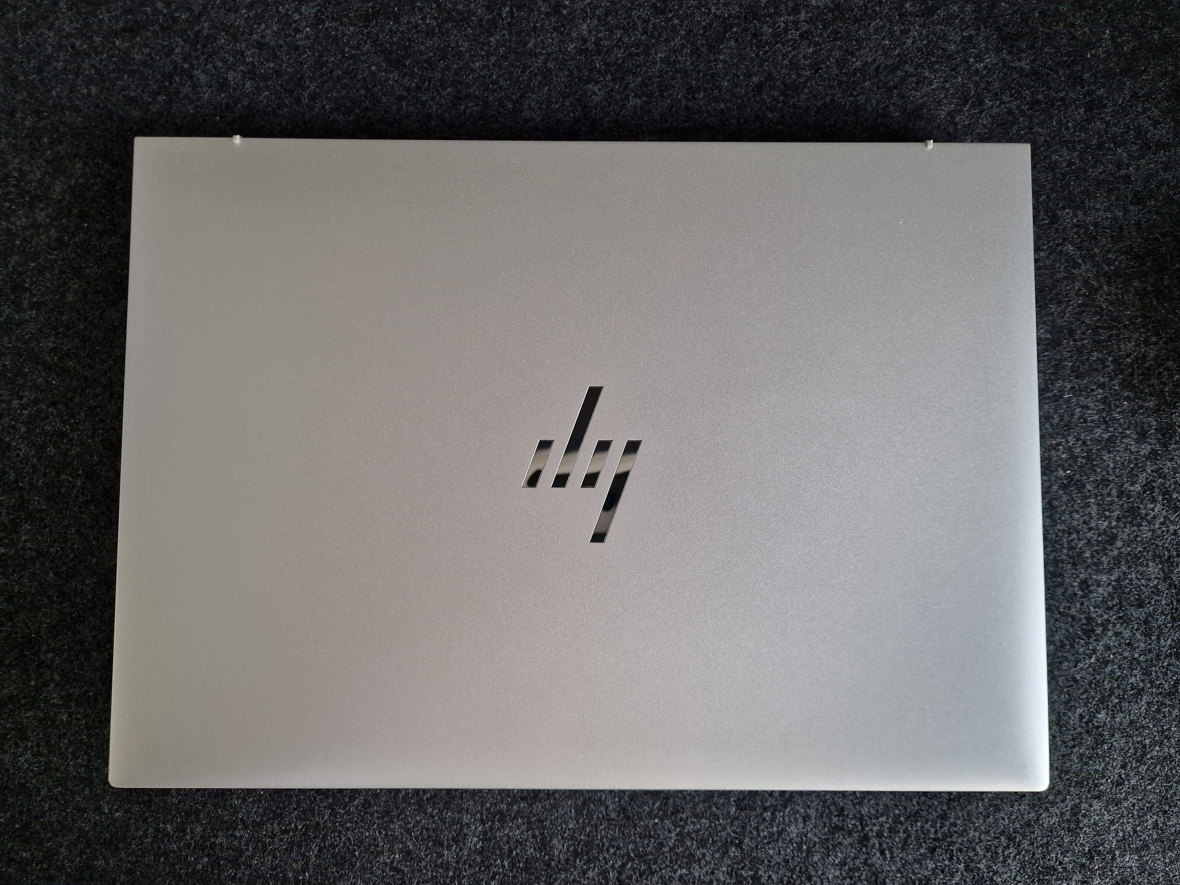 HP EliteBook 1040 14 inch G10 Notebook Wolf Pro Sec Edition (8A3V6EA)
