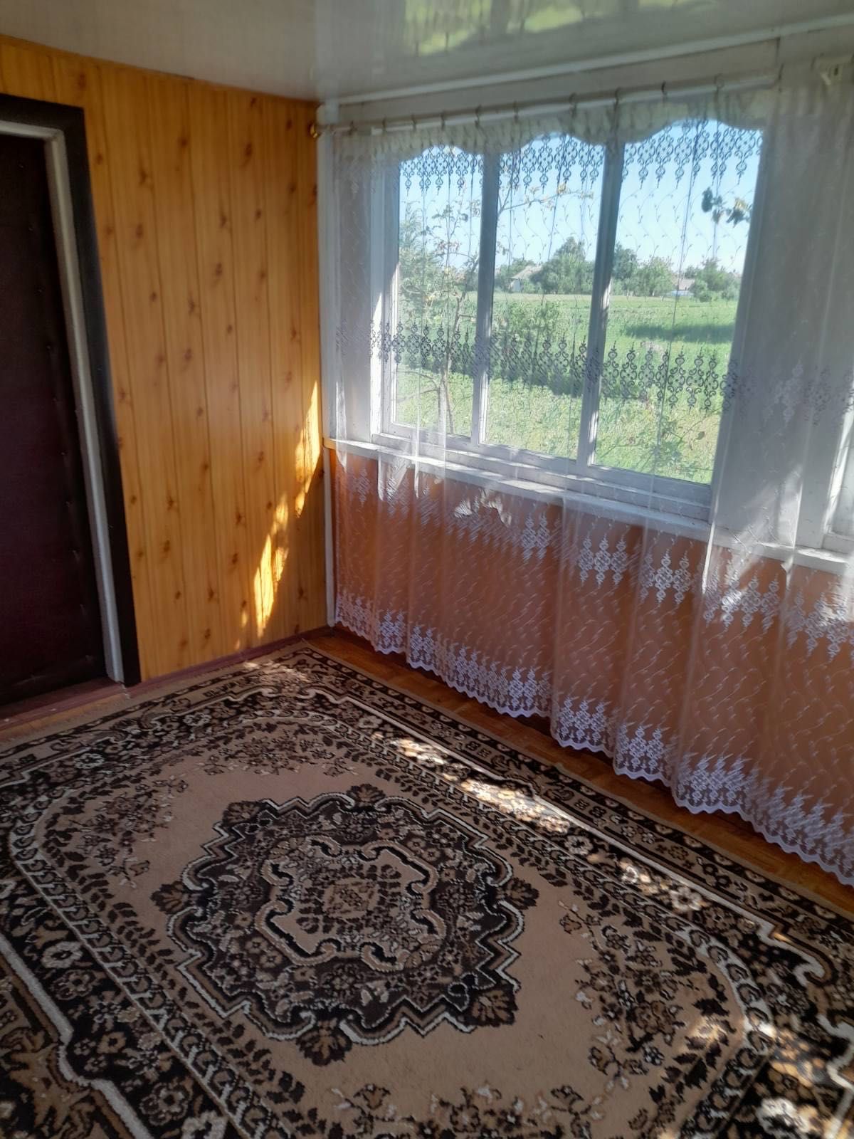 Продається житловий будинок в гарному стані