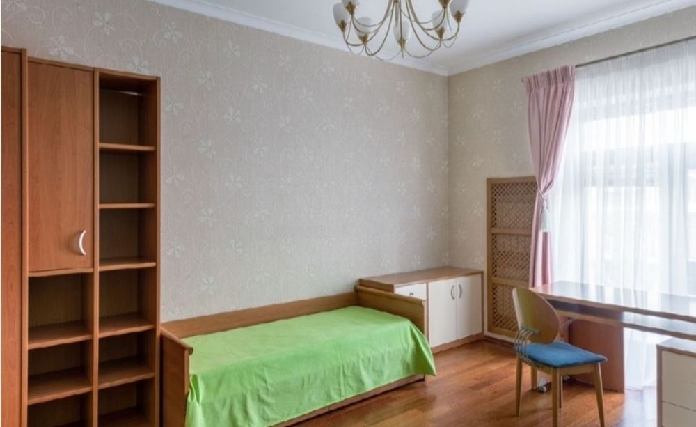 Продажа квартиры,Антоновича 4/6, роскошная,ремонт,мебель