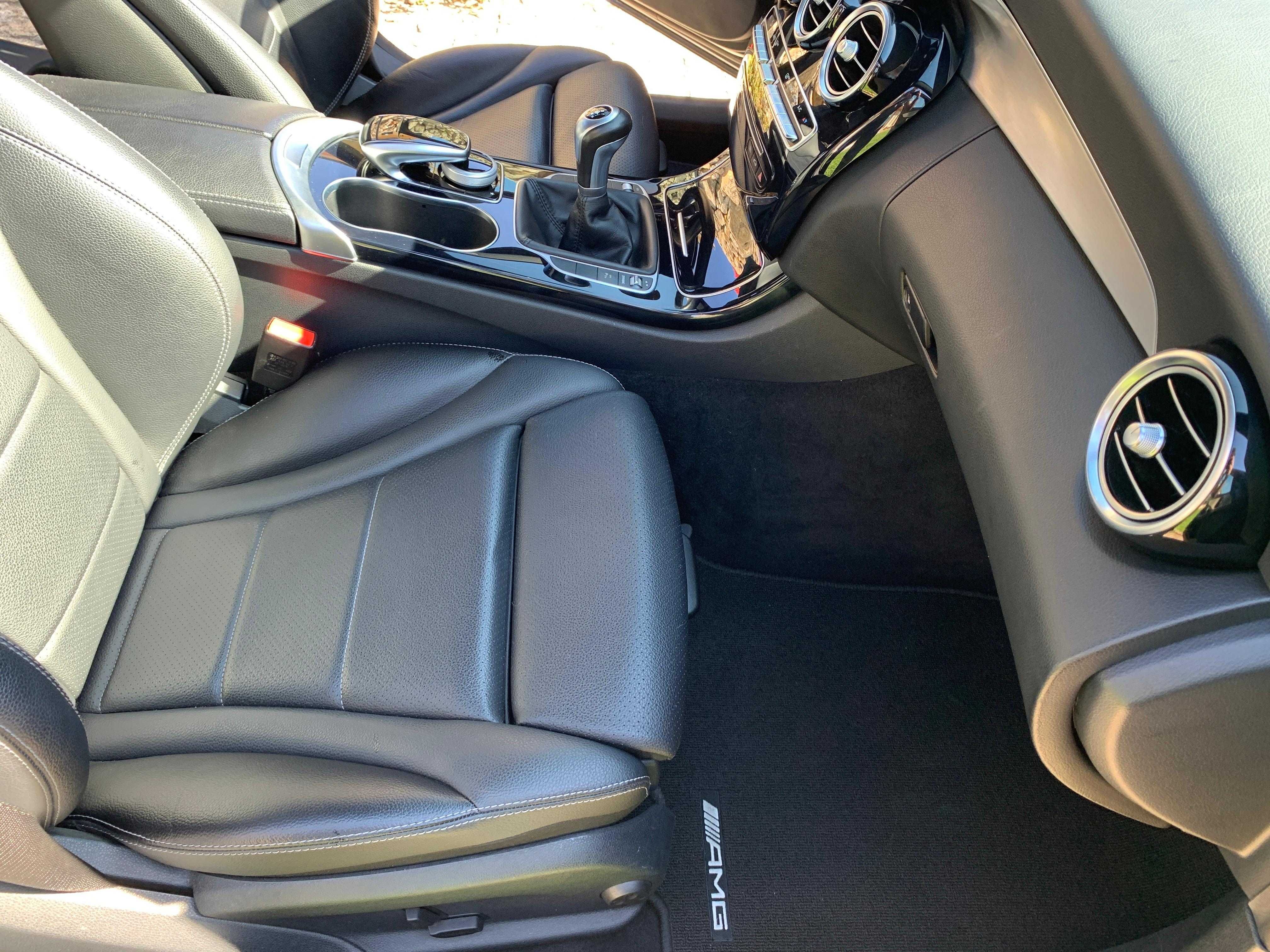 Mercedes-Benz C220d AMG Line