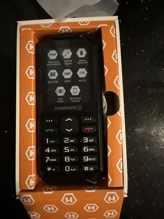Sprzedam tel.Hammer 6LTE