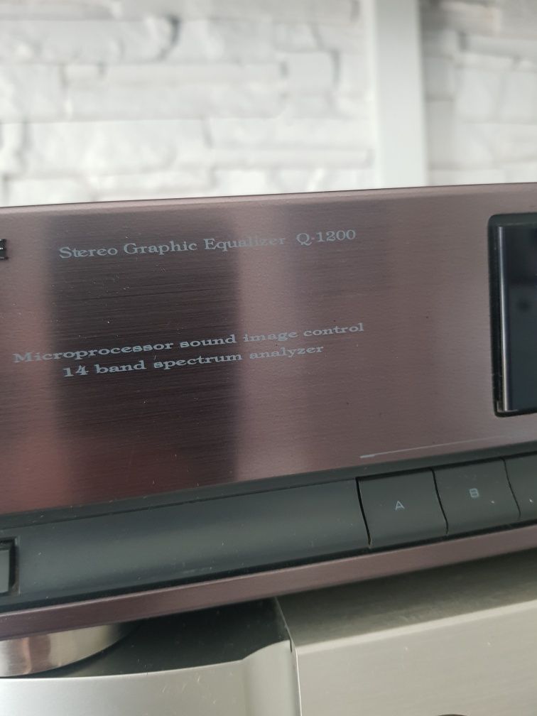 Equalizer soudwave Q-1200 widmo  analizer stan bdb