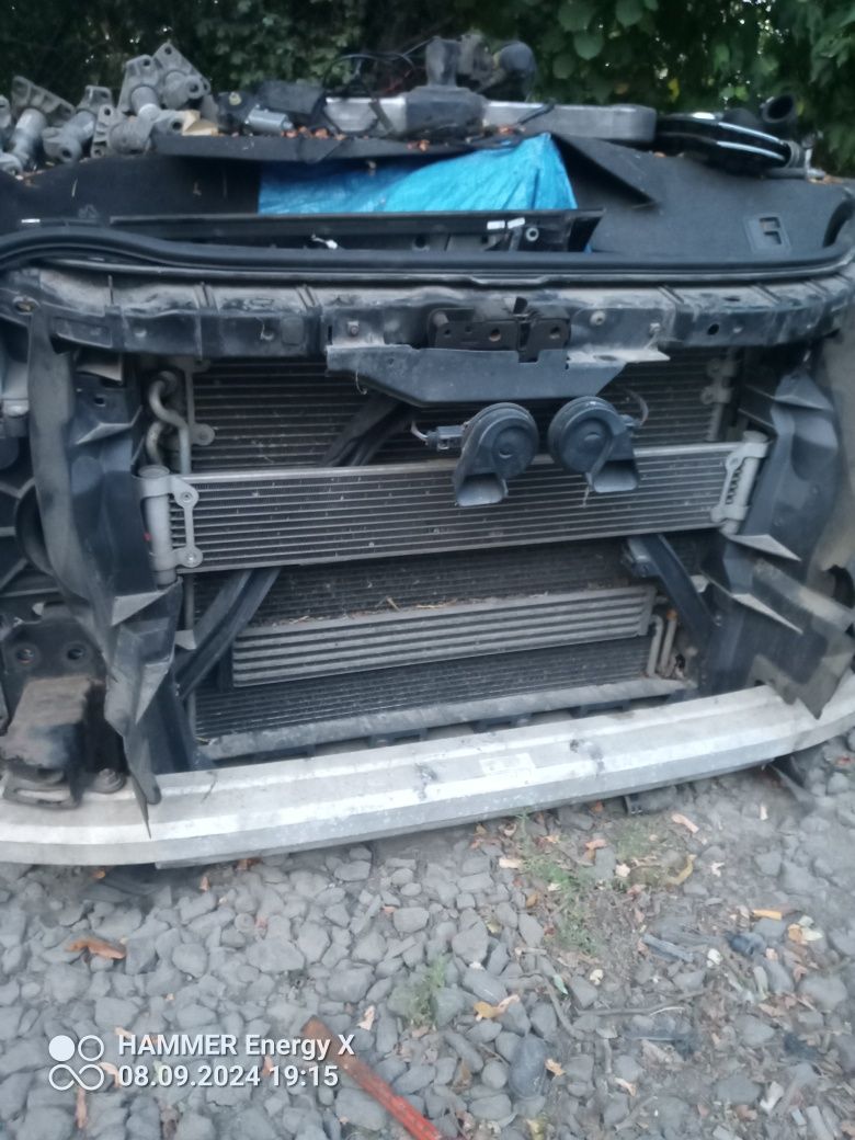 Pas przedni kompletny audi Q7 4L 3,0tdi BUG 2007