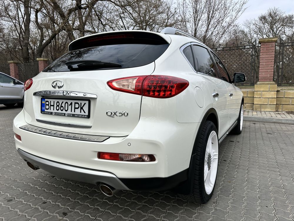 Infiniti QX50 Кроссовер