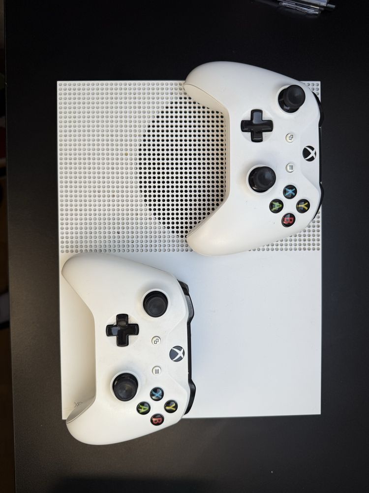Xbox One S 1 TB z kompletem gier!