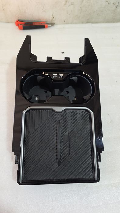 Schowek tunelu środkowego uchwyt na kubki bmw g60 g61 Europa