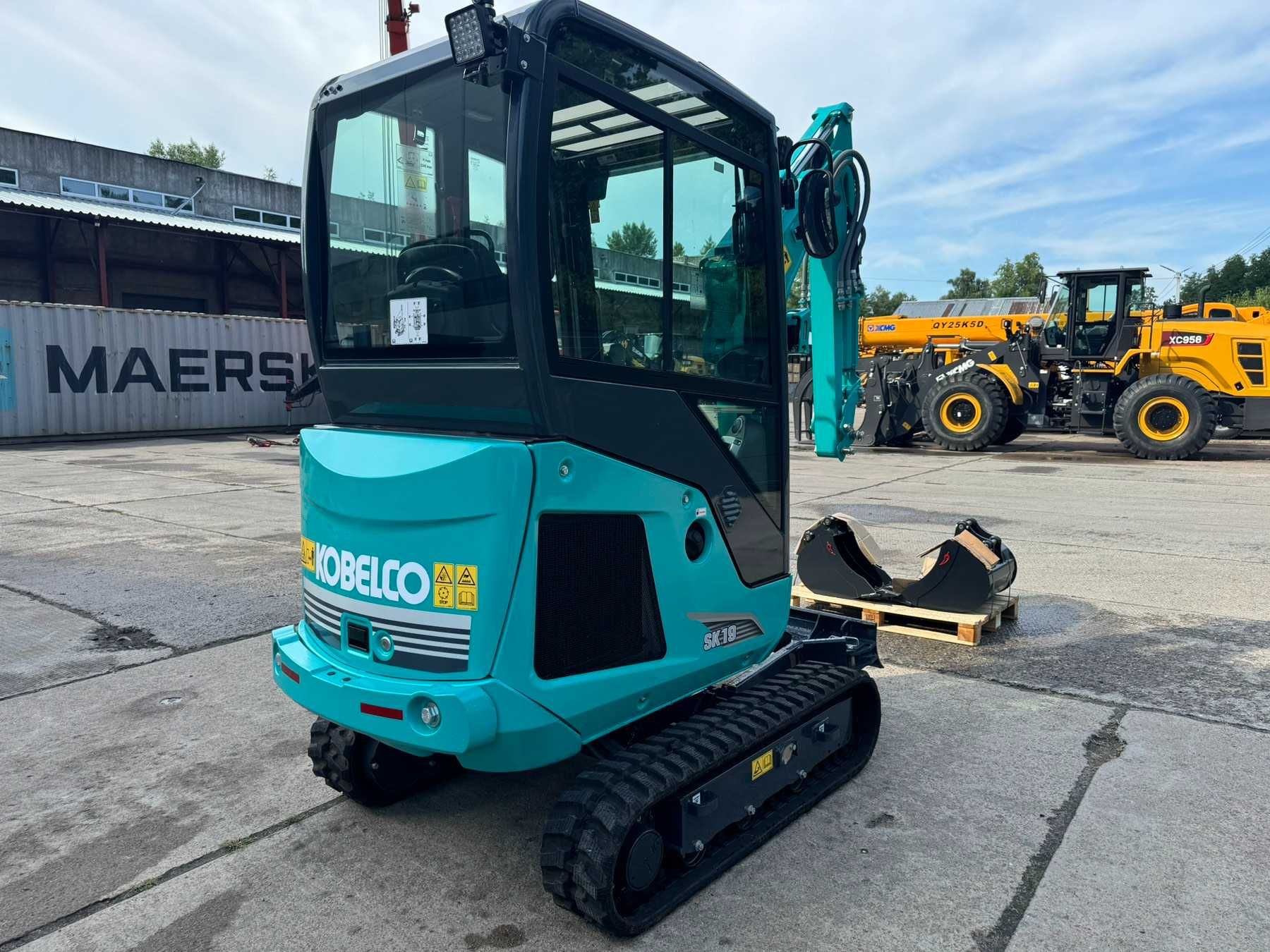 Новий міні екскаватор KOBELCO SK19 2 тони Японія JCB CAT KUBOTA