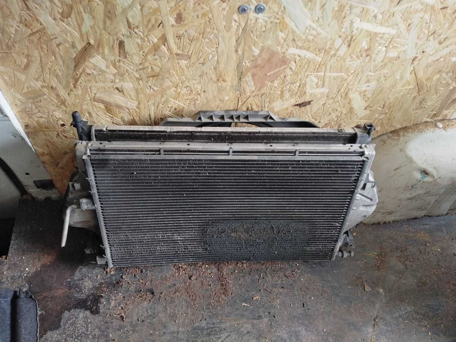 Radiador e Intercooler Renault Laguna II 2002