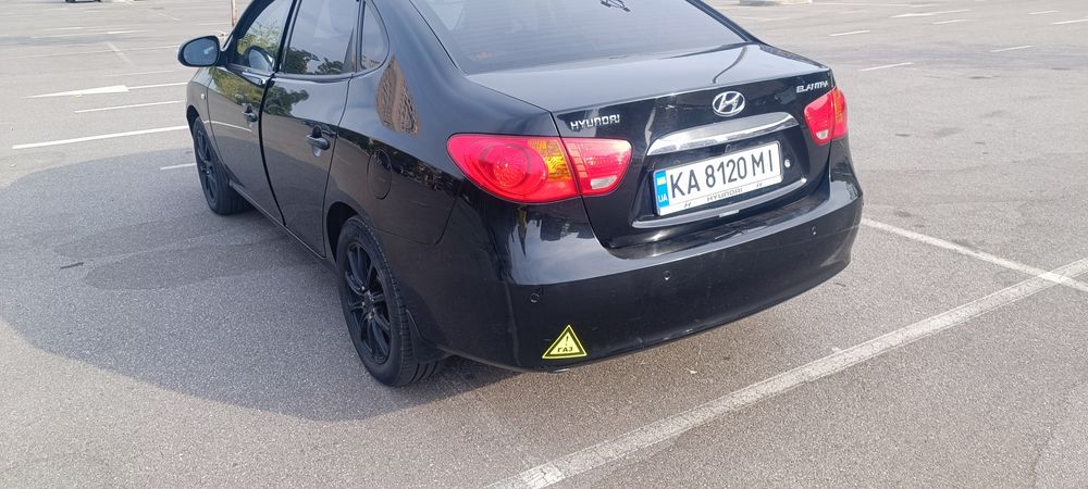hyundai elantra 2011