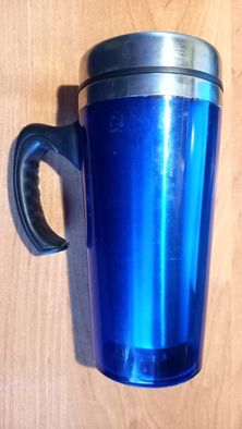 Kubek termiczny 450ml stal nierdzewna obudowa tw.niebieskie