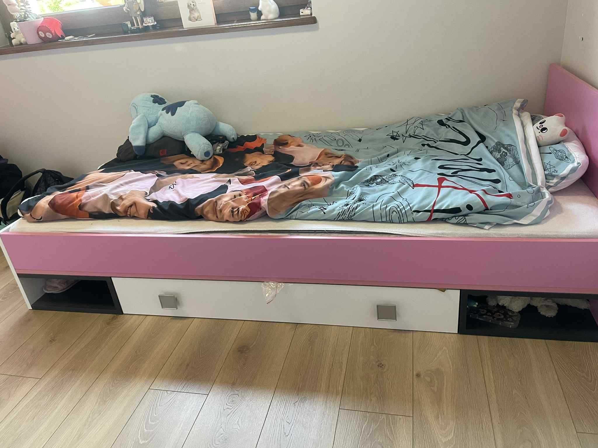 Zestaw mebli młodzieżowych PARIS firmy Almer