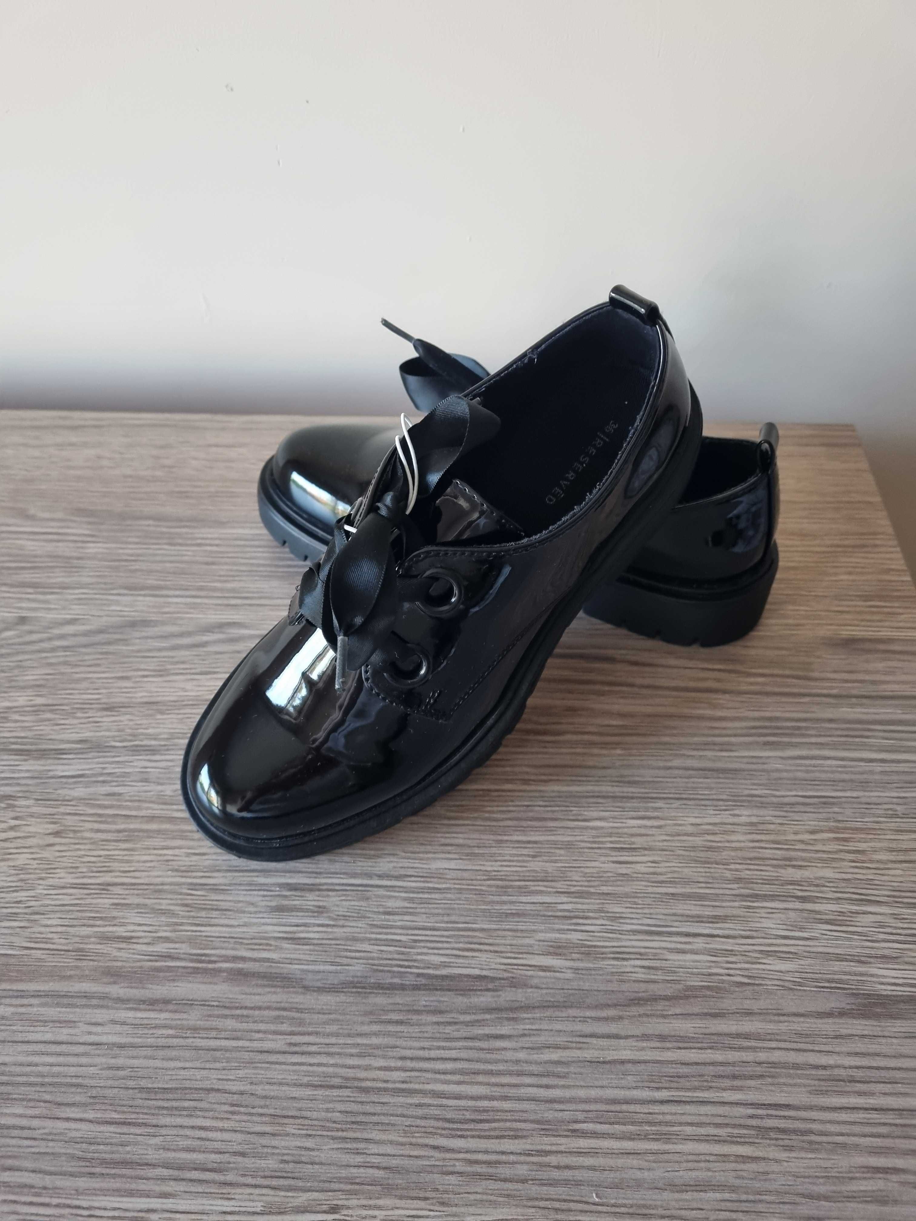 Buty nowe Reserved loafersy czarne r. 36
