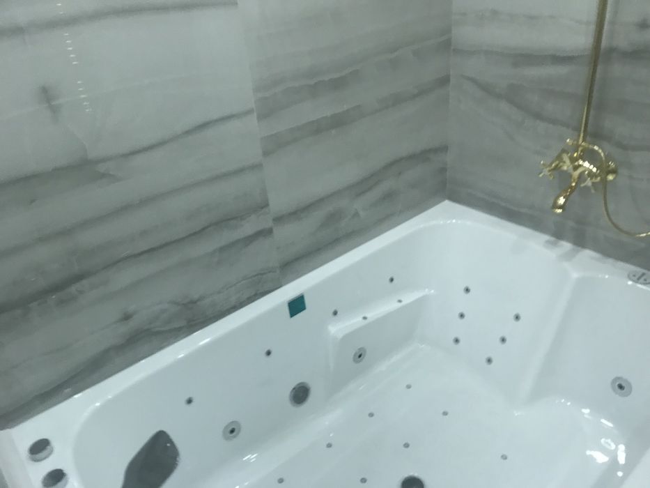 Услуги сантехника.Монтаж смесителя ,унитаза, бойлеров,душ кабин.