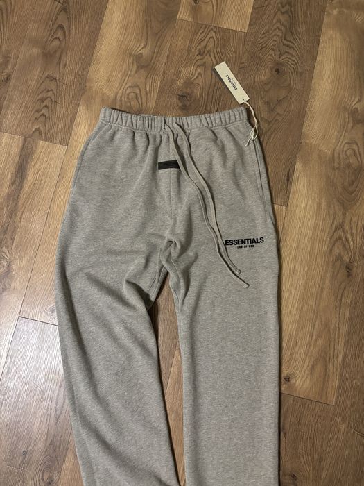 Штани Essentials