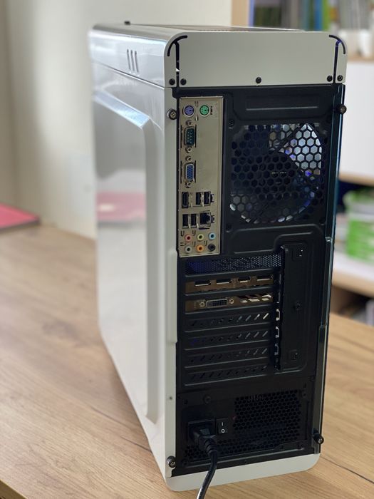 Ігровий ПК Phenom II X6 1055T/8Gb/256GB SSD/1060 6Gb/500W