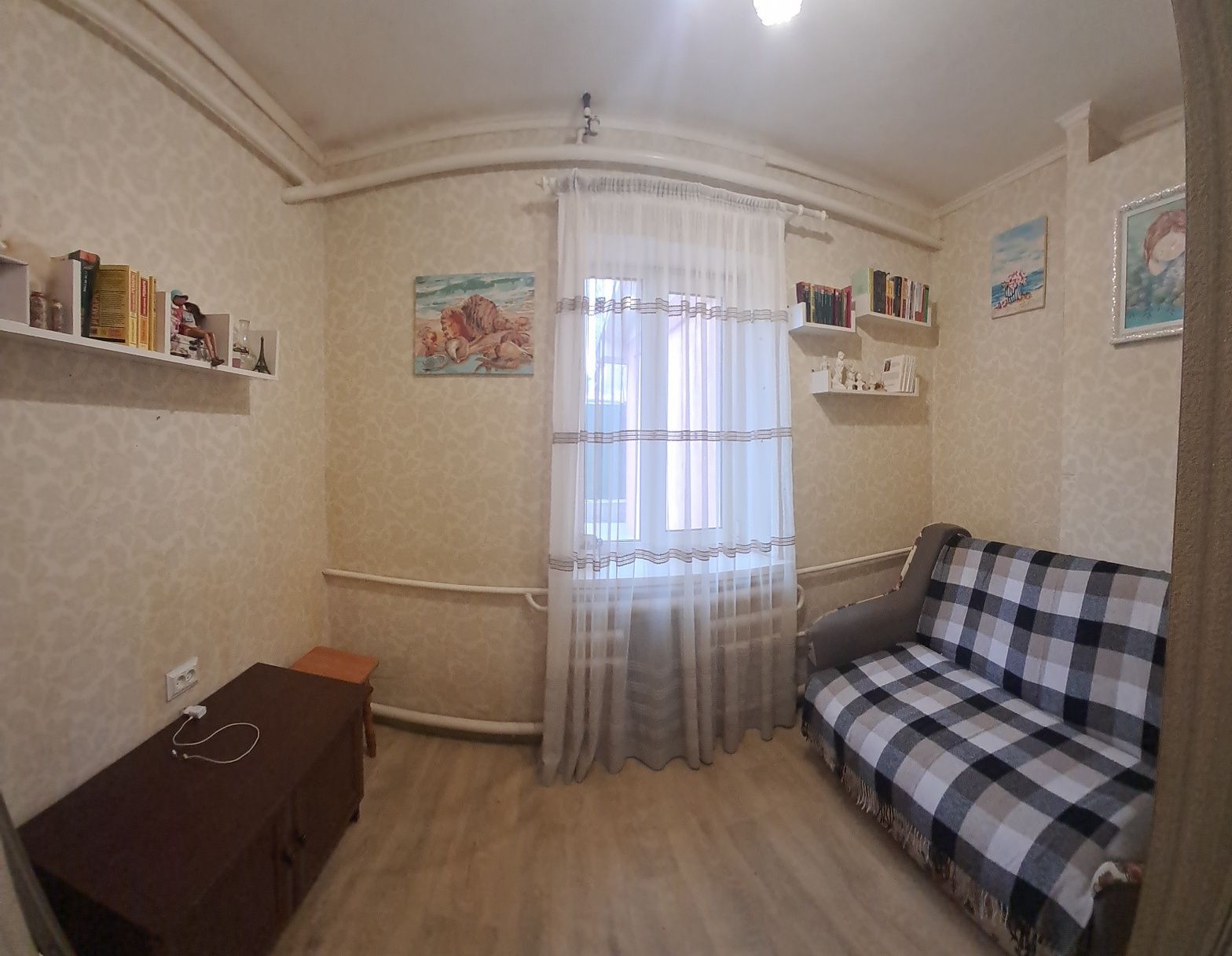 Продам дом со своим берегом и басейном в г.Самар (Новомосковск)