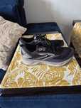 Buty brooks rozm 38.5