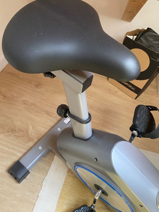 bicicleta estática como nova