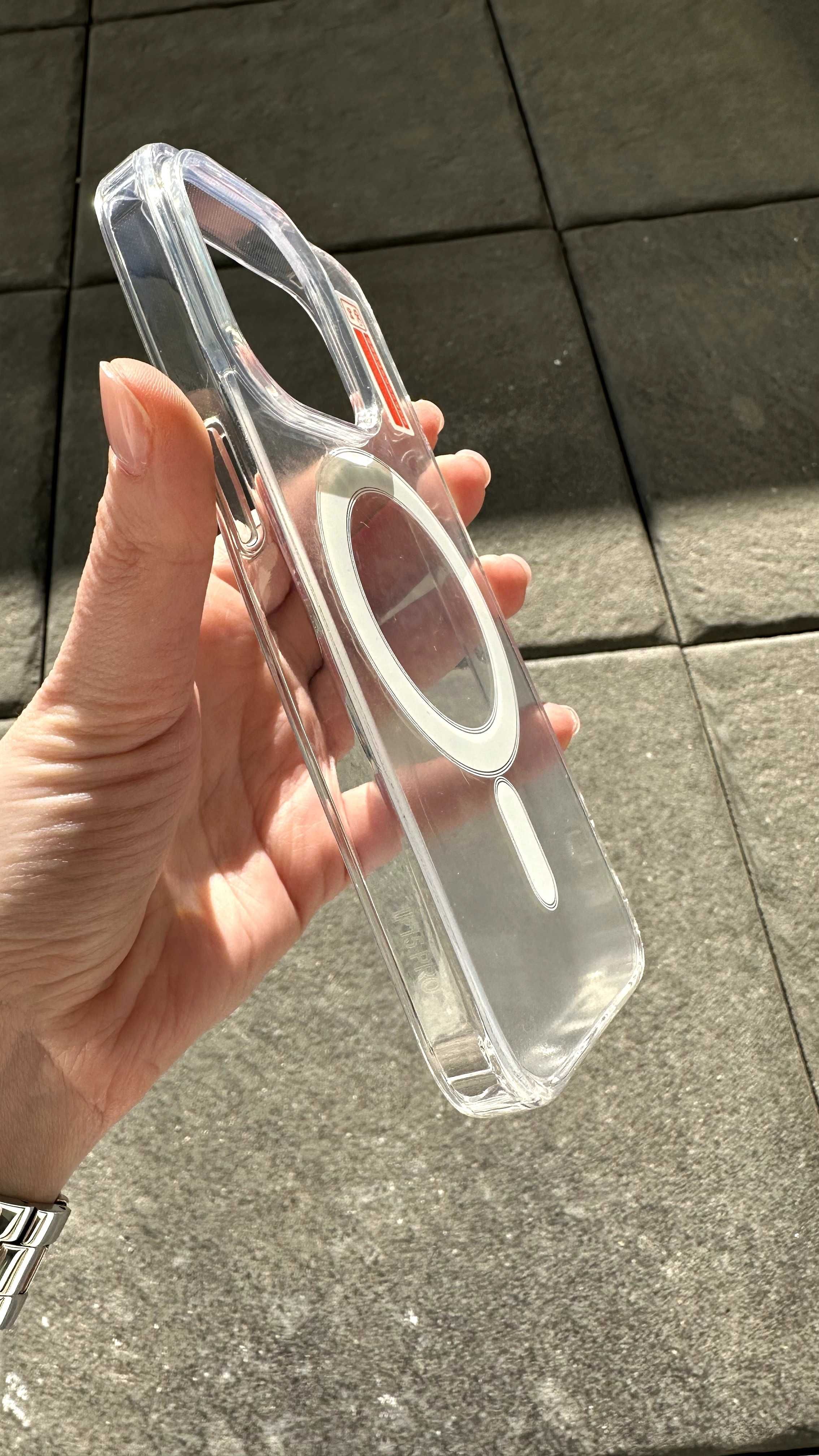 Etui przezroczyste Clear Case MagSafe iPhone 15 Pro